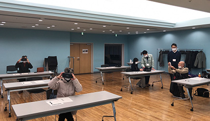 視聴アンケートの様子