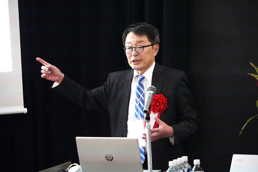 向井氏.jpg