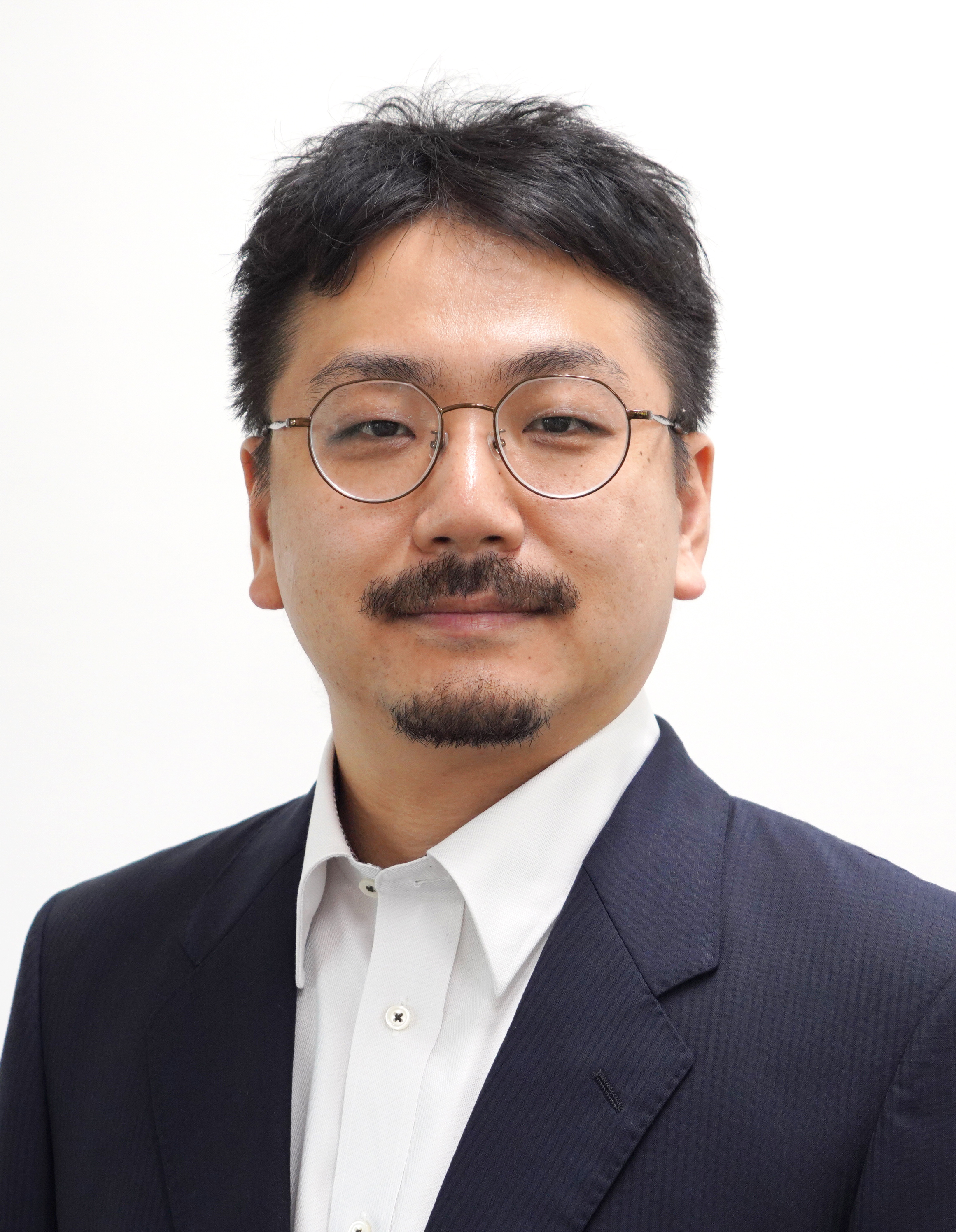 山縣准教授.jpg
