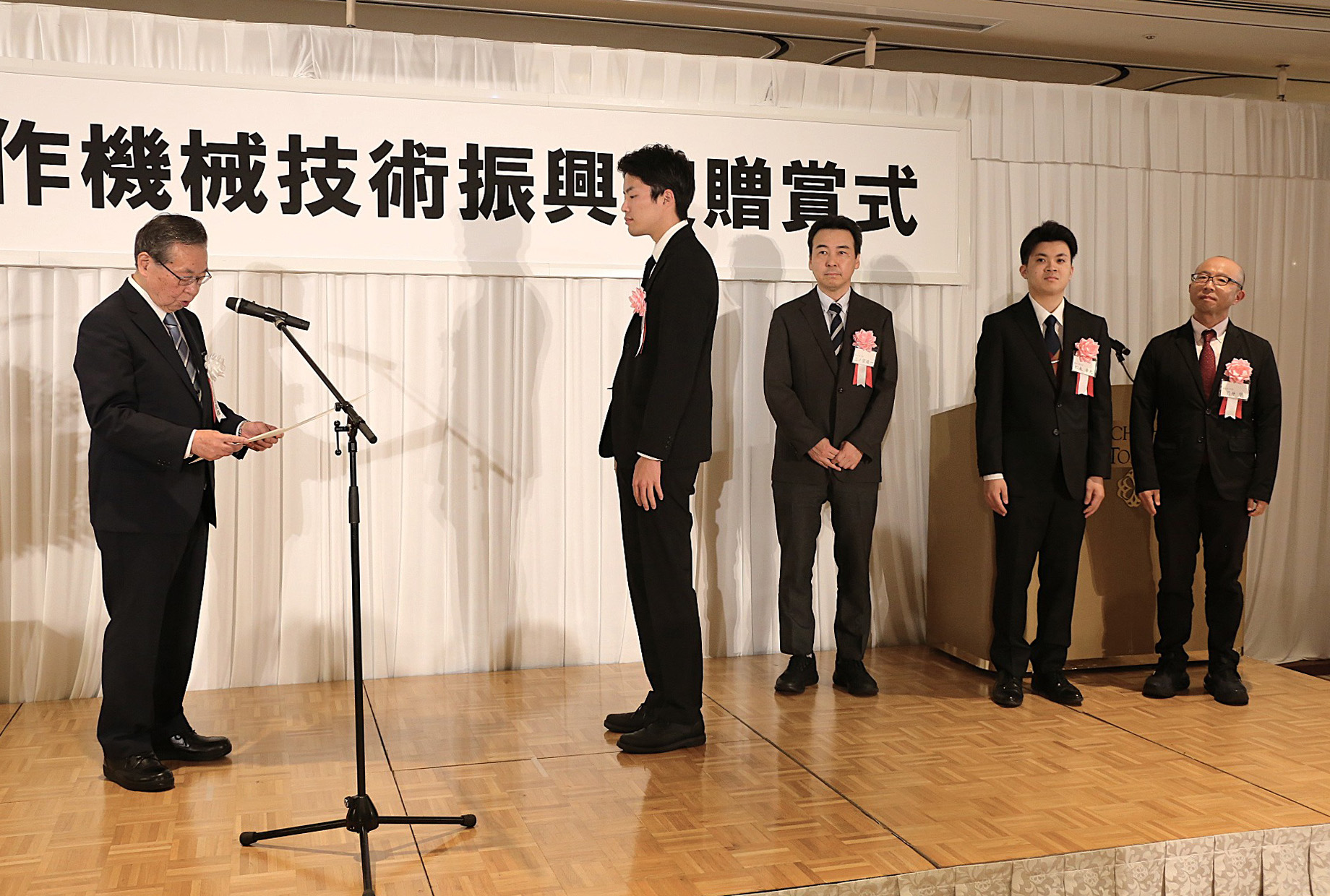 機械工学科二ノ宮進一研究室-2.JPG