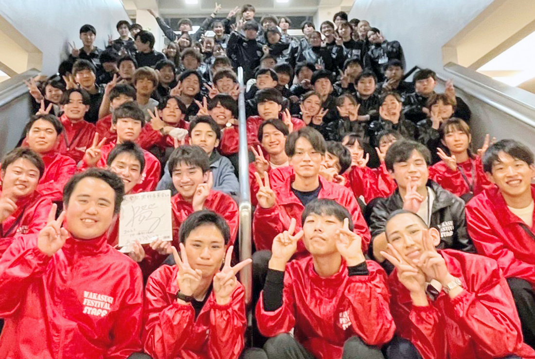220609大学祭実行委員会 写真①(表紙) 2.jpg