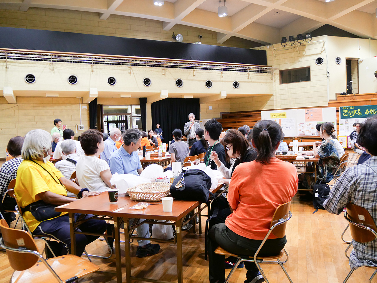 講演会05.jpg