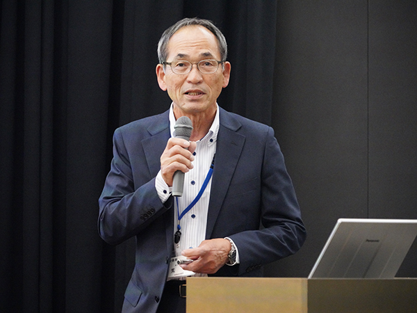 写真3_和鋼博物館館⾧ 荒川優司氏.jpg