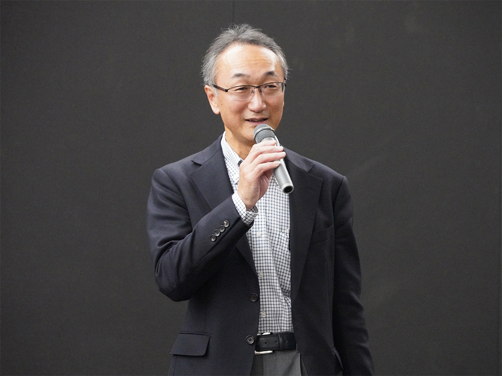 01司会の神教授（機械工学科）.JPG