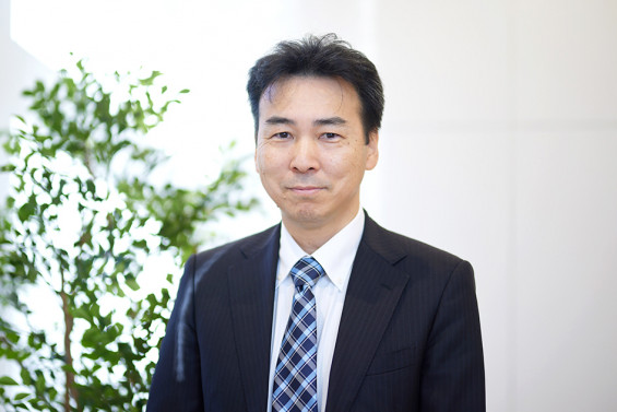二ノ宮教授.jpg