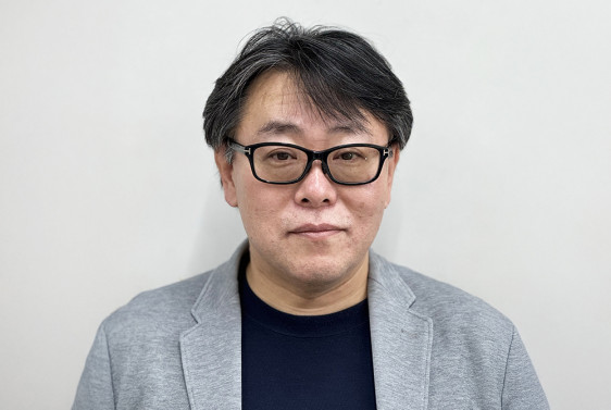 平栗先生2025HP.jpg