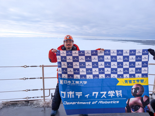 山縣先生（南極）.jpg