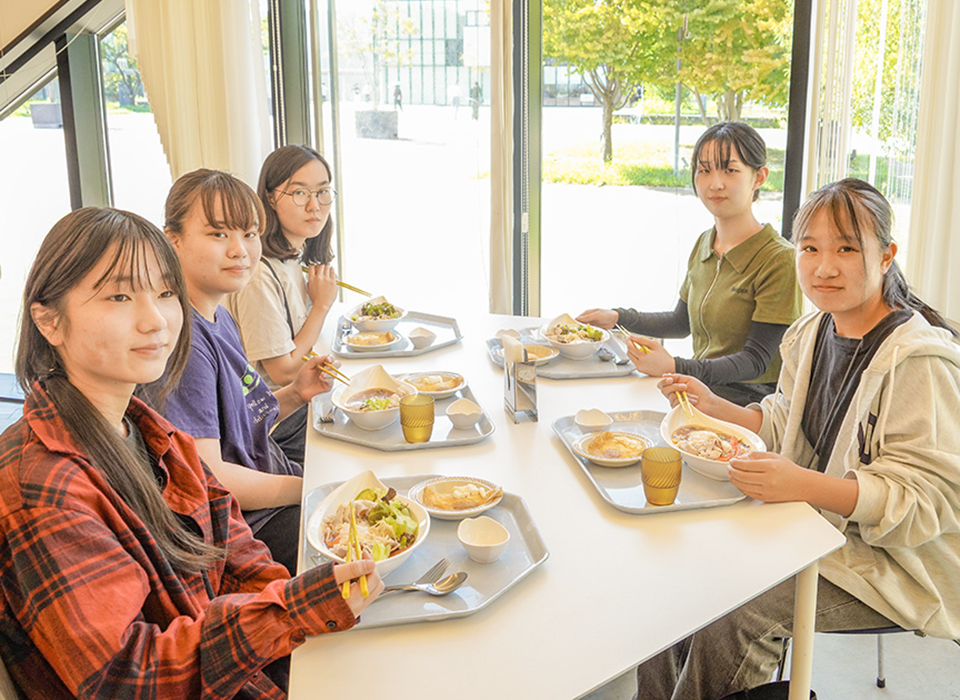 学食メニューの考案